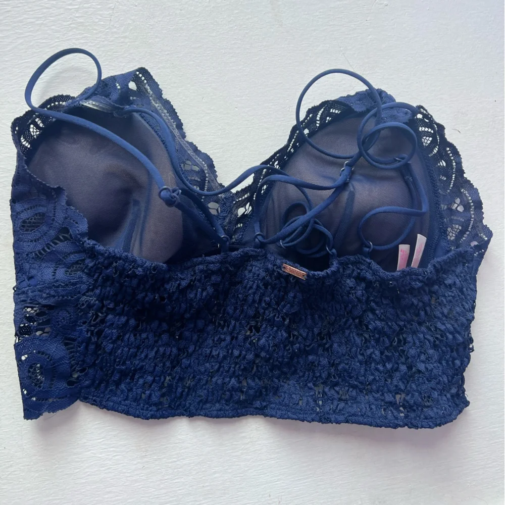 Pink brand navy bralette - Picture 3 of 3